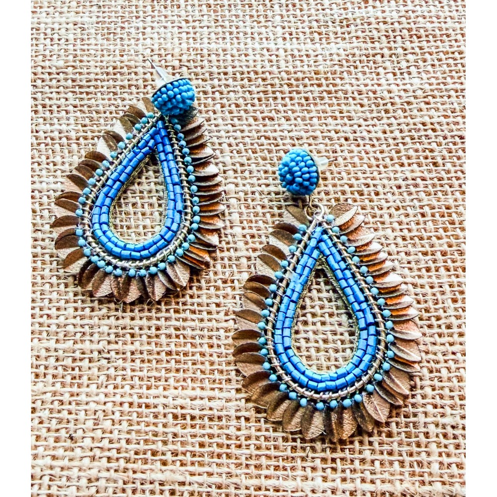 Boho Blue Beaded Teardrop Dangle Earrings Bronze Scalloped Trim Jewelry - Picture 1 of 2